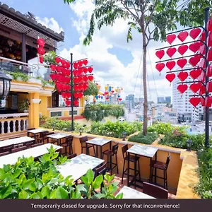 Duc Vuong Saigon - Bui Vien Vietnam