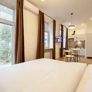  Aparthotel Idea Design Chykalenka Ukraine